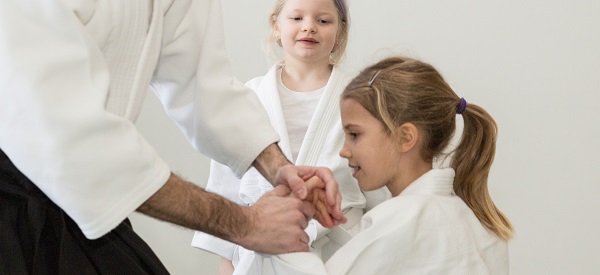 kids watching technique